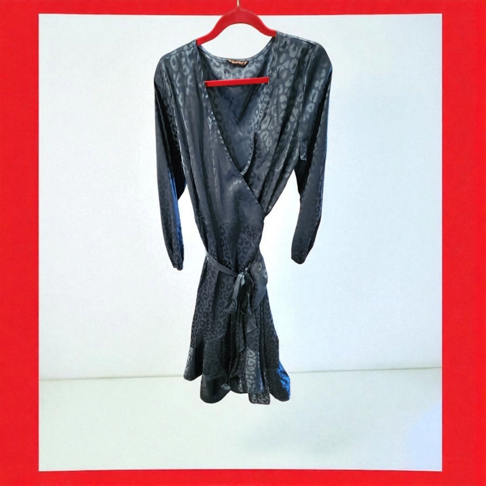 Navy Wrap Dress w/ Ruffle Hi‑Low Skirt | Plus 16 - Picture 2 of 8